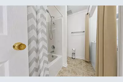 300 Loveland Circle, Pensacola, FL 32526 - Photo 13