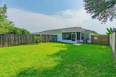 300 Loveland Circle, Pensacola, FL 32526 - Photo 19