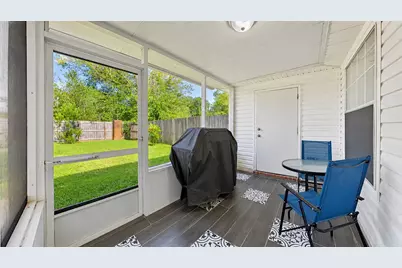 300 Loveland Circle, Pensacola, FL 32526 - Photo 17