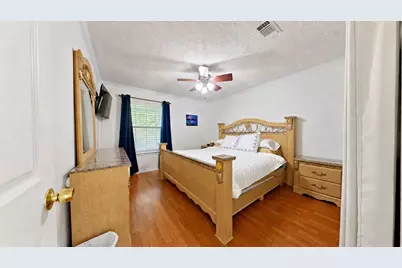 300 Loveland Circle, Pensacola, FL 32526 - Photo 9