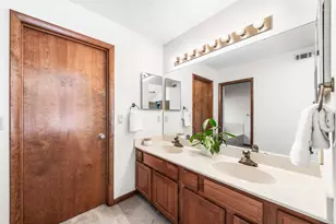 808 S Turnberry Cove, Niceville, FL 32578 - Photo 35