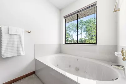 808 S Turnberry Cove, Niceville, FL 32578 - Photo 37