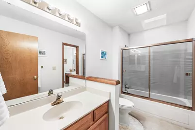 808 S Turnberry Cove, Niceville, FL 32578 - Photo 23