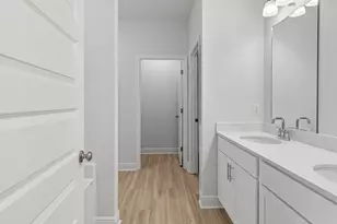 2033 Wiregrass St, Navarre, FL 32566 - Photo 17