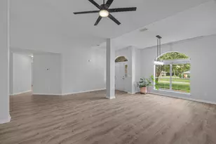 1836 Seahawk Ln, Navarre, FL 32566 - Photo 13