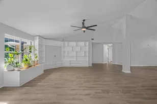 1836 Seahawk Ln, Navarre, FL 32566 - Photo 17
