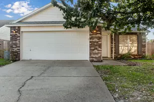 987 John Wayne Cir, Fort Walton Beach, FL 32547 - Photo 1