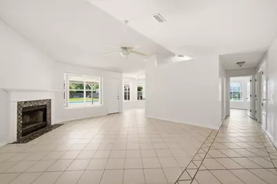 2016 Candlewood Drive, Navarre, FL 32566 - Photo 11