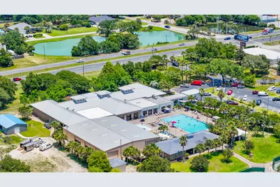 2016 Candlewood Drive, Navarre, FL 32566 - Photo 49