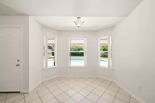 2016 Candlewood Dr, Navarre, FL 32566 - Photo 21