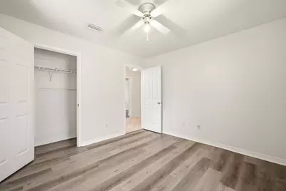 2016 Candlewood Drive, Navarre, FL 32566 - Photo 37