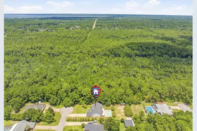 2016 Candlewood Drive, Navarre, FL 32566 - Photo 7