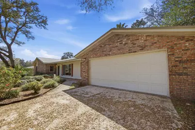 157 Country Club Road, Shalimar, FL 32579 - Photo 5