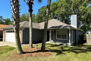 114 Wright Cir, Niceville, FL 32578 - Photo 15