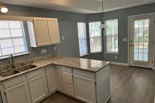 114 Wright Cir, Niceville, FL 32578 - Photo 5