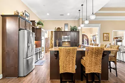 2008 Fontainebleau Court, Navarre, FL 32566 - Photo 11