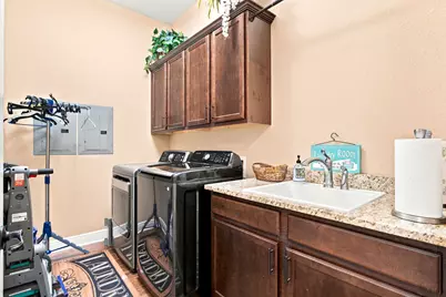 2008 Fontainebleau Court, Navarre, FL 32566 - Photo 37