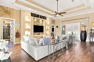 2008 Fontainebleau Ct, Navarre, FL 32566 - Photo 5