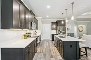 7511 Hatteras Dr, Navarre, FL 32566 - Photo 15