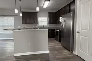 129 Matt Blvd, Niceville, FL 32578 - Photo 9