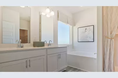 2025 Wiregrass Street, Navarre, FL 32566 - Photo 23