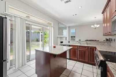 404 Springate Court, Mary Esther, FL 32569 - Photo 13