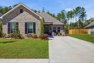 62 Brilliance Blvd, Freeport, FL 32439 - Photo 1