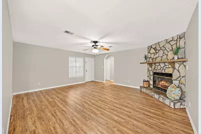 479 Cascabellas Street, Mary Esther, FL 32569 - Photo 3