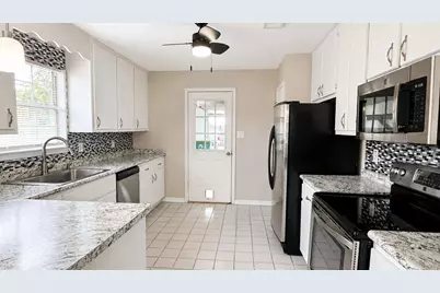479 Cascabellas Street, Mary Esther, FL 32569 - Photo 9