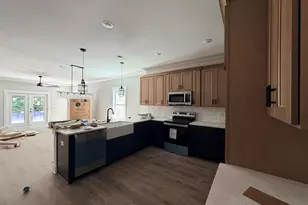 318 Boxer Ave, Niceville, FL 32578 - Photo 7