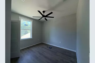 318 Boxer Avenue, Niceville, FL 32578 - Photo 13