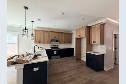 318 Boxer Avenue, Niceville, FL 32578 - Photo 5