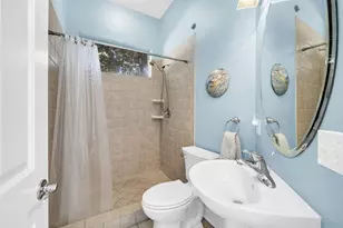 4521 Golf Villa Ct, Destin, FL 32541 - Photo 7