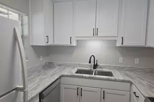 17 7th St, Shalimar, FL 32579 - Photo 5