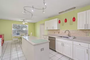 4 Windale Rd, Mary Esther, FL 32569 - Photo 5