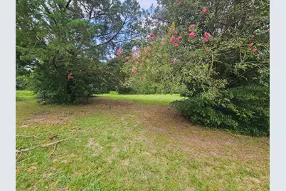 151 Rose Circle, Defuniak Springs, FL 32433 - Photo 9