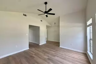 356 Echo Cir, Fort Walton Beach, FL 32548 - Photo 9