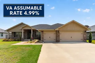 5823 Crestlake Dr, Crestview, FL 32536 - Photo 1