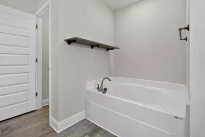 5823 Crestlake Drive, Crestview, FL 32536 - Photo 23