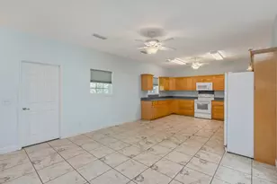 322 Crescent Dr, Defuniak Springs, FL 32435 - Photo 21
