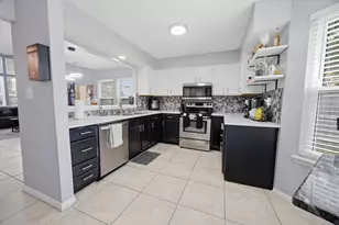 1513 W Mariah Way, Fort Walton Beach, FL 32547 - Photo 23
