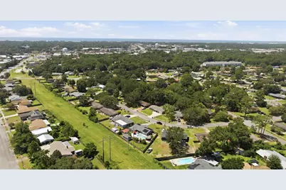 325 Echo Circle, Fort Walton Beach, FL 32548 - Photo 99