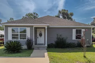 28 Rubens Ln, Defuniak Springs, FL 32433 - Photo 1