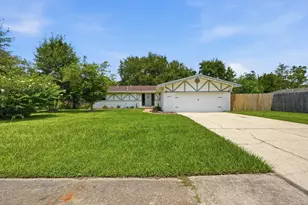 337 Echo Cir, Fort Walton Beach, FL 32548 - Photo 3