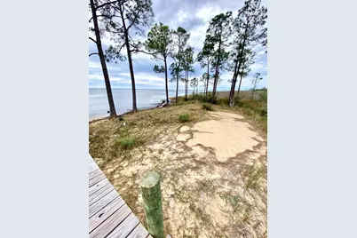 1086 Oyster Bay Drive, Milton, FL 32583 - Photo 25