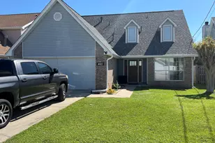 463 Sandy Ridge Cir, Mary Esther, FL 32569 - Photo 1