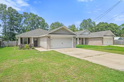 3152 Maple Street, Crestview, FL 32539 - Photo 1