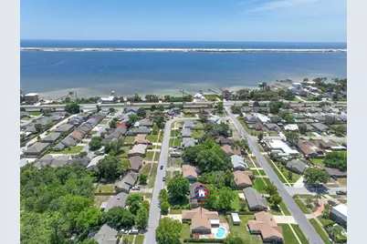 1022 Blvd De La Parisienne, Mary Esther, FL 32569 - Photo 45