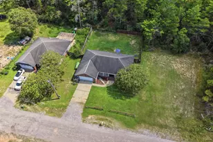 96 Primrose E Ave, Defuniak Springs, FL 32433 - Photo 3