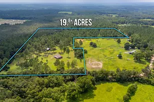 737 Hemphill Rd, Defuniak Springs, FL 32435 - Photo 1